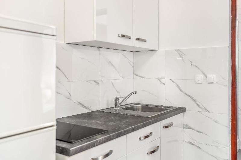 Apartments Rising Sun - image 32