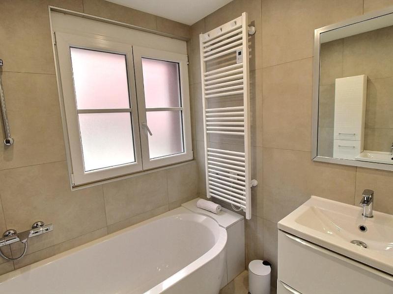 Duplex élégant pour 4 pers avec garage au centre de Colmar - FR-1-722-13 - image 25