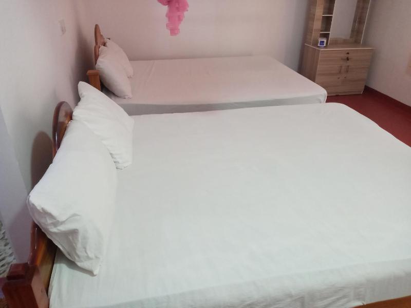 U new guest house - image 28
