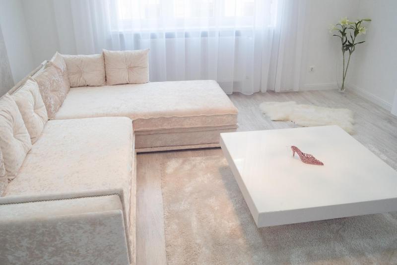 Sofia Apartment - image 2
