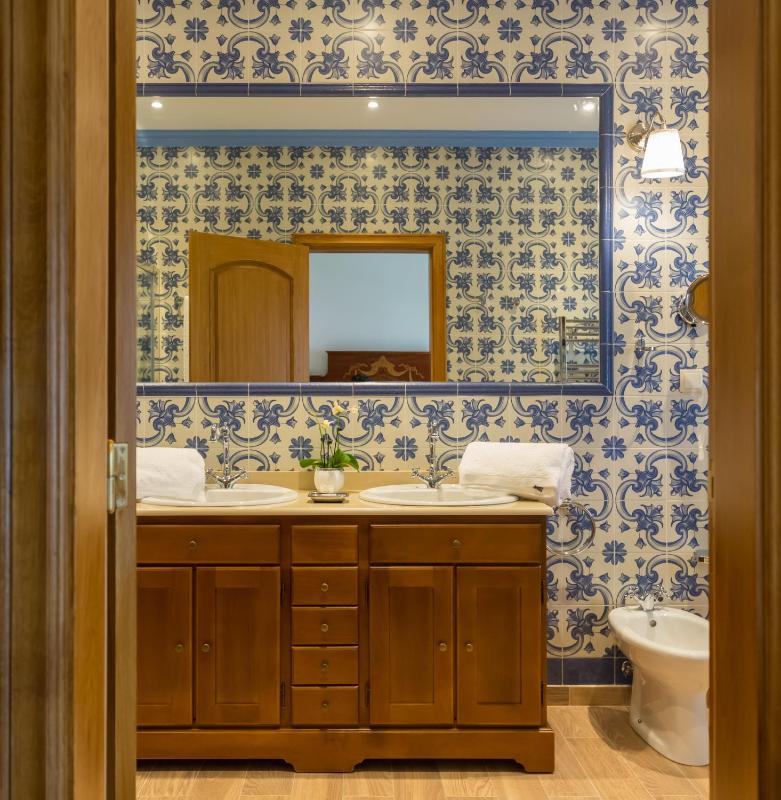Superior Double Room image 2