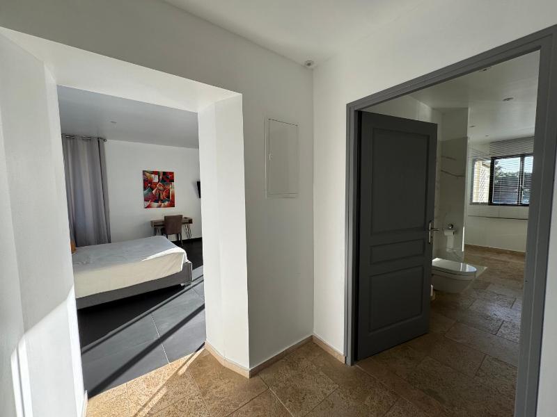 Queen Room with Sea View image 4