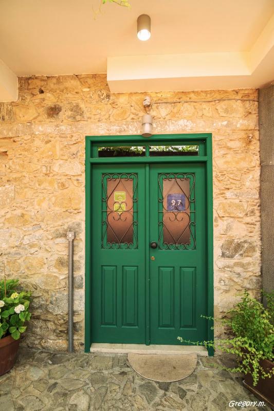 Two-Bedroom House image 3
