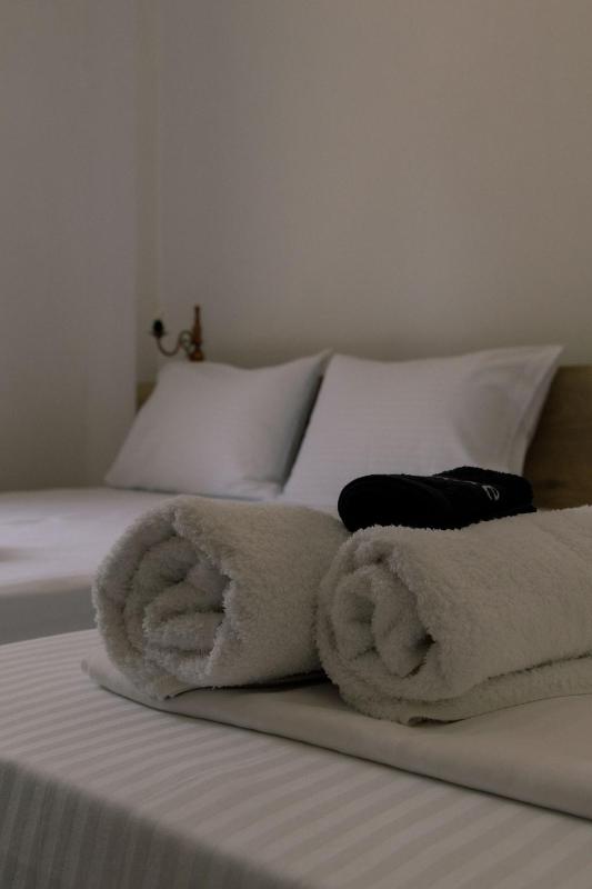 Athena's & Kosta's Rooms Himara - image 8