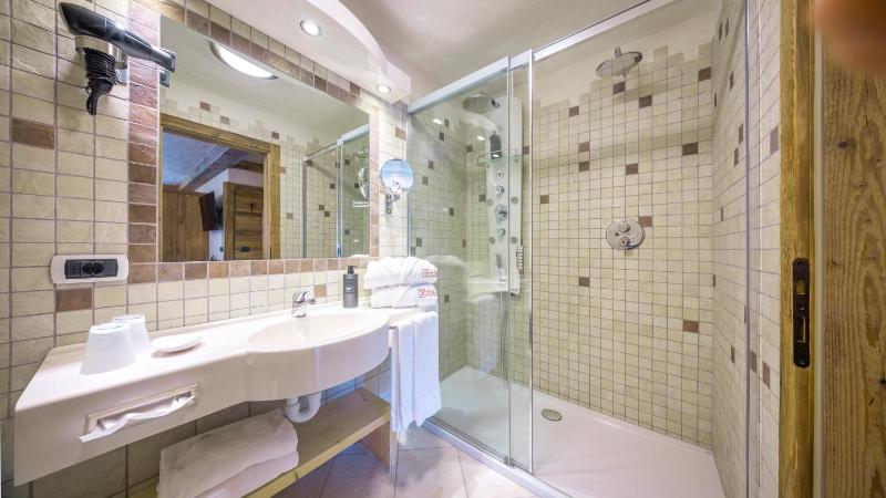 Junior Suite image 4