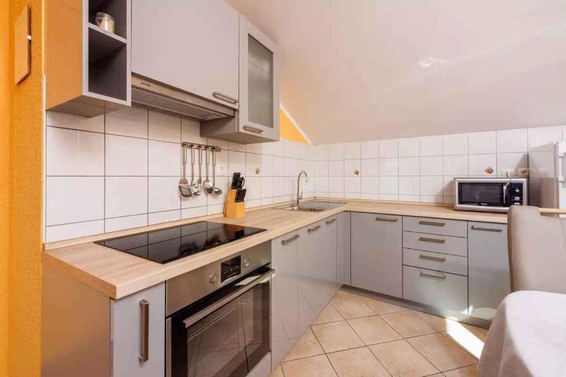 Apartment in Dramalj 39041 - image 9