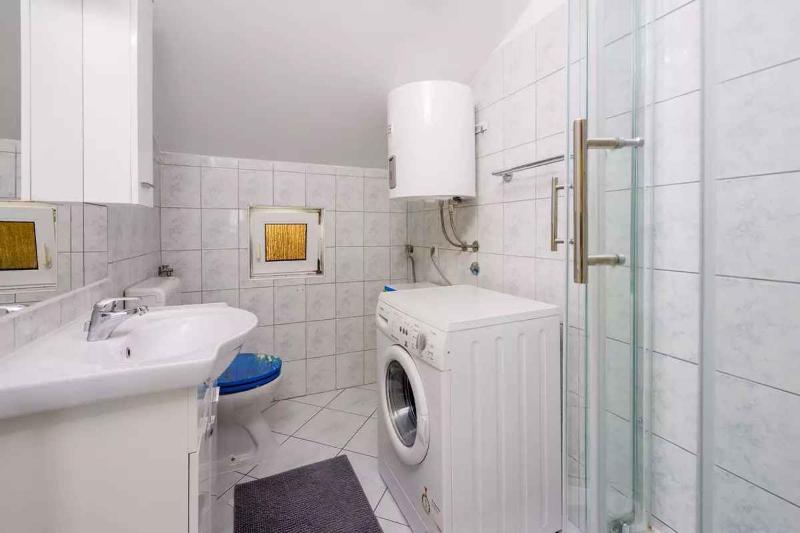 Apartment in Dramalj 39041 - image 14