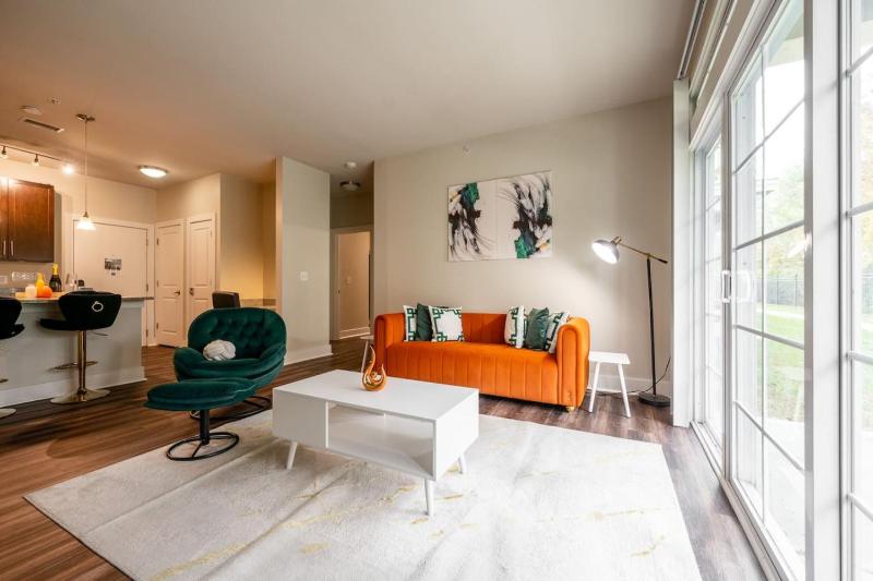 Stylish 2BR Keystone - image 32