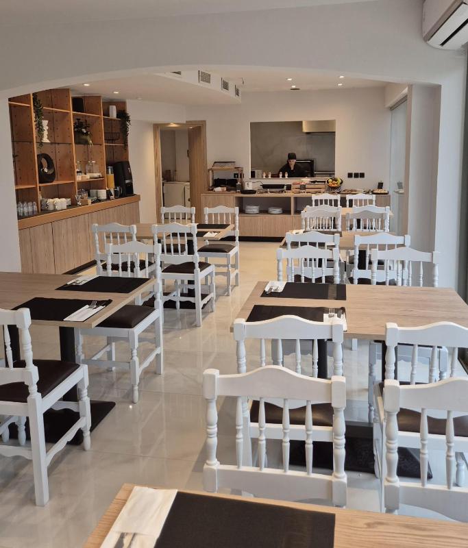 Soho Blue City Hotel - image 15