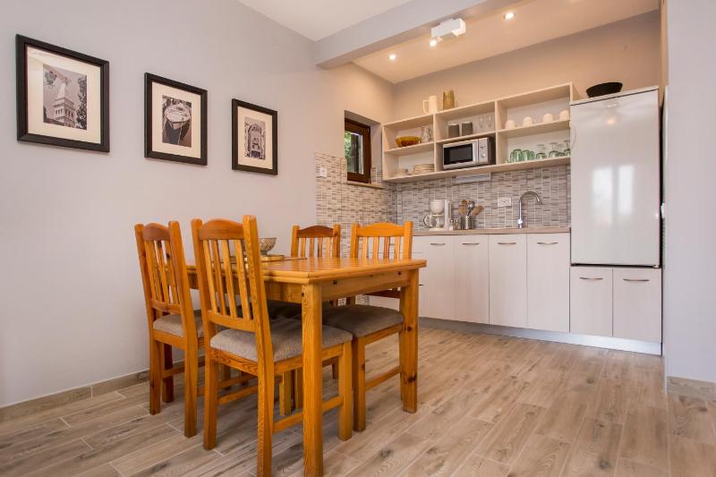 One-Bedroom Apartment in Rovinj VII - image 9