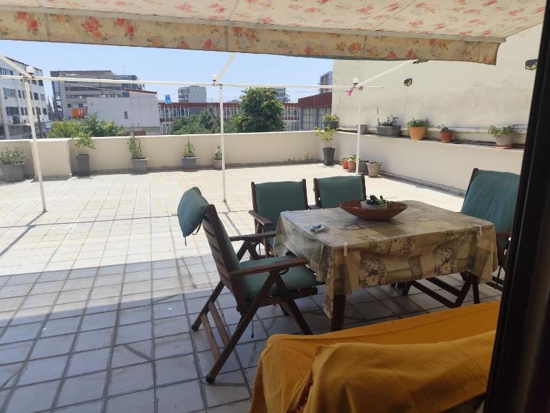 Huge balcony apartment - image 10