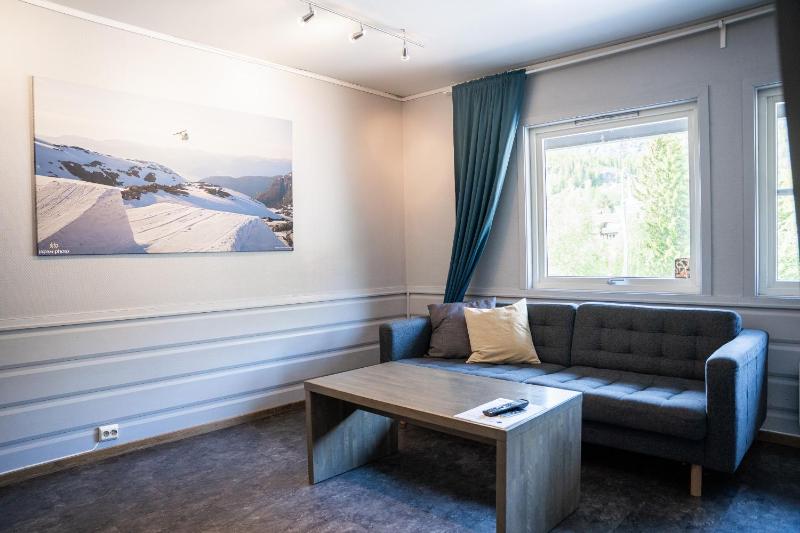 Apartment - Split Level image 4