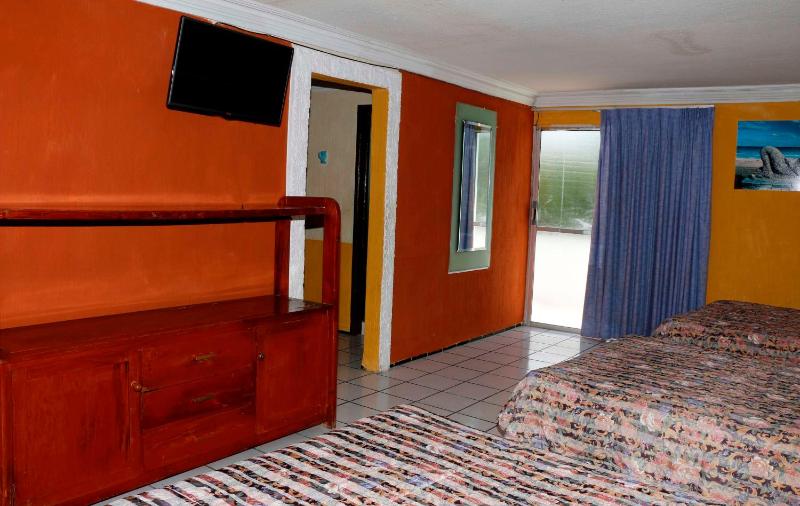 Hotel Suites Elia Noemi - image 12