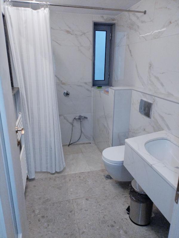 Seafront Apartment With Sea View YRL - image 12
