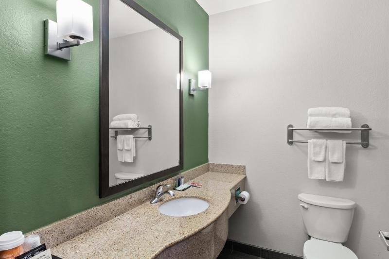 Standard King Room - Non Smoking image 3