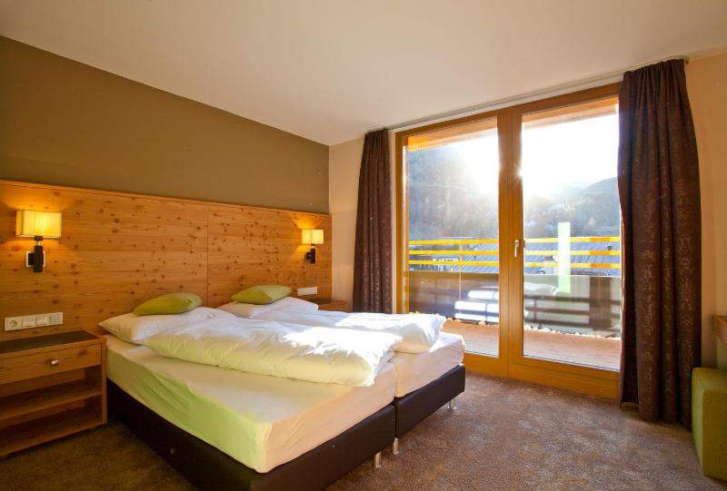 Small Superior Double Room with Balcony image 3