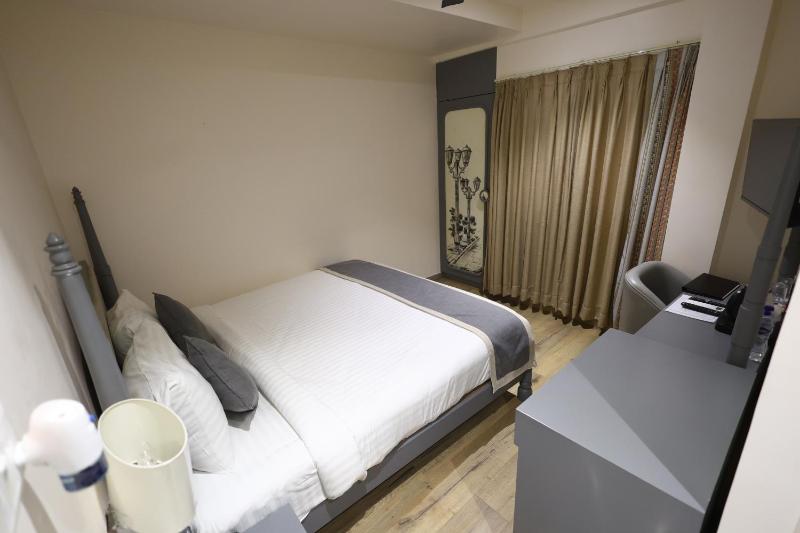 Hotel Metro Prime - image 14