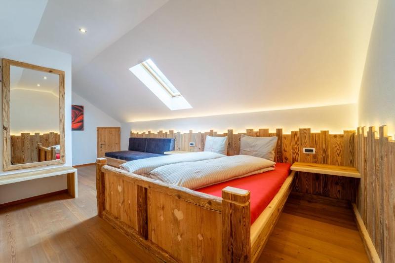 Two-Bedroom Apartment image 3