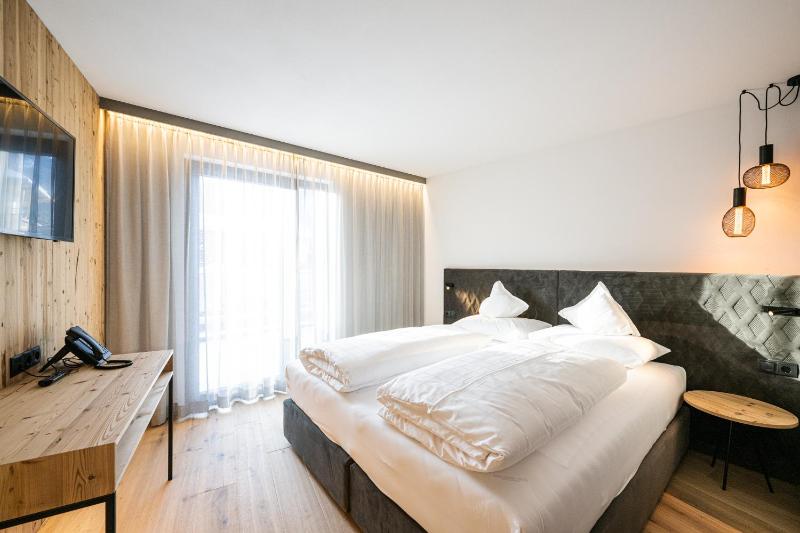 Double Room image 1