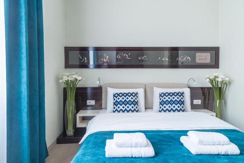 Double or Twin Room image 2