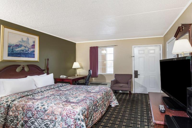 King Room - Disability Access/Non-Smoking image 1
