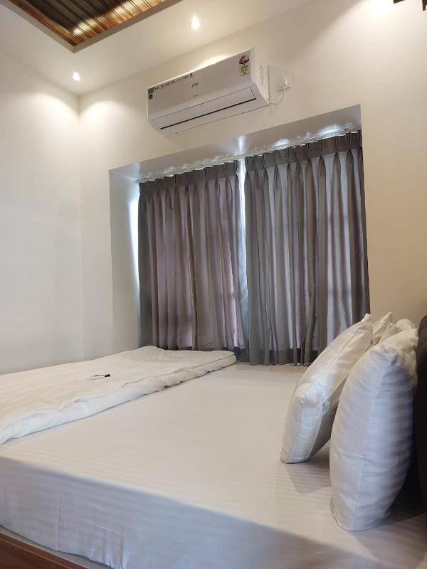 Shaiva Urban Retreat - image 16
