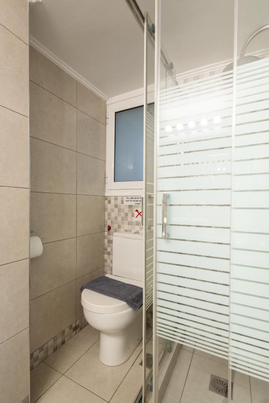 Standard Apartment with Balcony (2-4 Adults) image 4