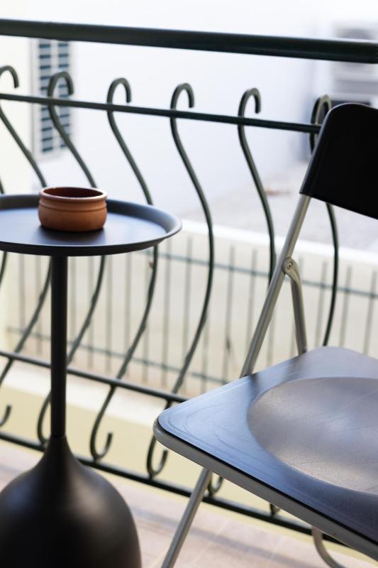 Standard Apartment with Balcony (2-4 Adults) image 3