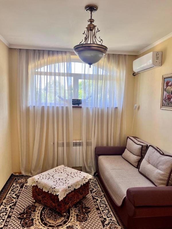 Standard Suite image 4