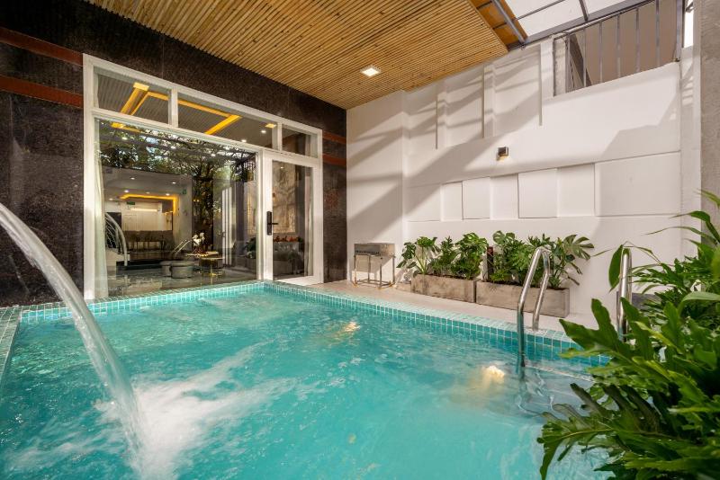 Aurora Villa - Near My Khe Beach & City Center by The Key - image 9