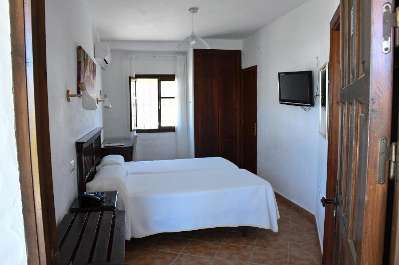 Two-Bedroom Bungalow image 2