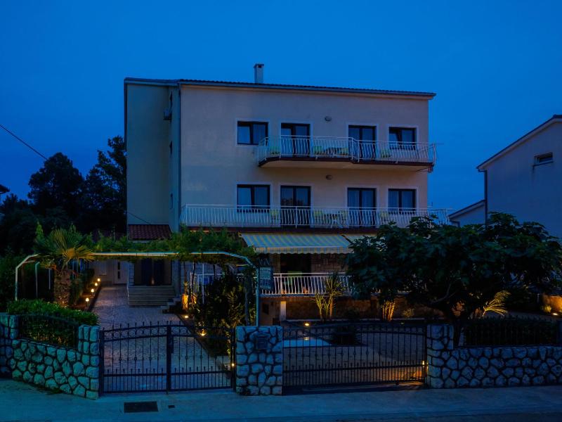 Villa Petra Selce - image 39