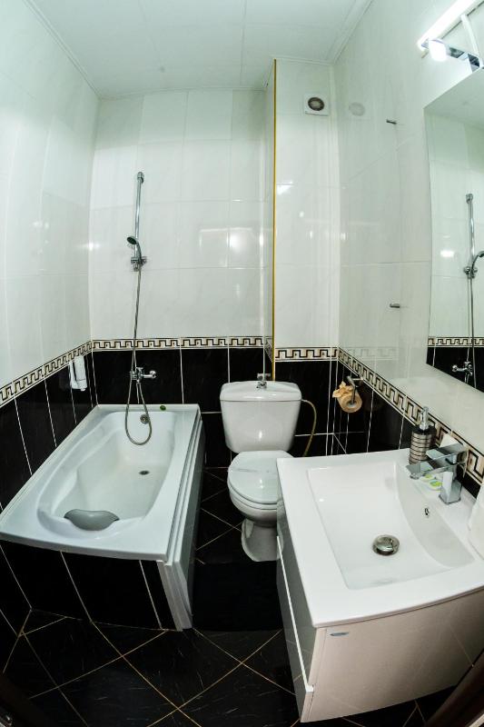 Double Room image 2