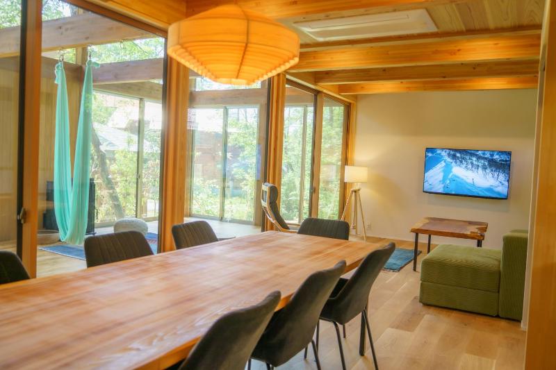 Swallow Chalet - image 4