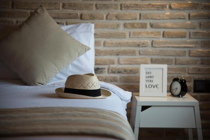 One-Bedroom Apartment (Terrace Suite)  image 3