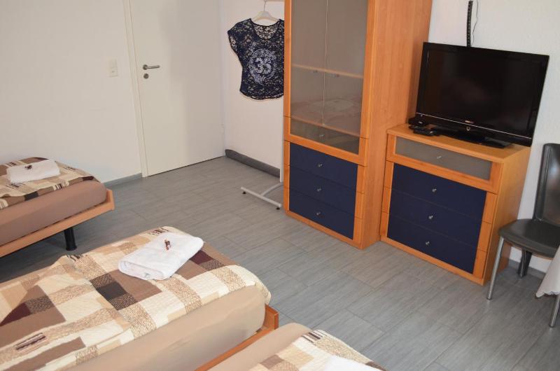 Triple Room image 2
