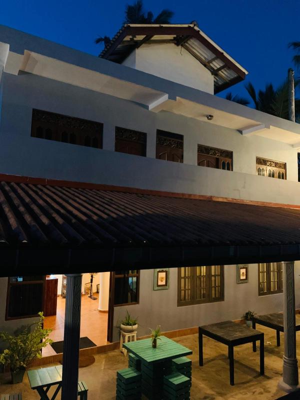 The Curry Lodge - Thimbiriya - image 10