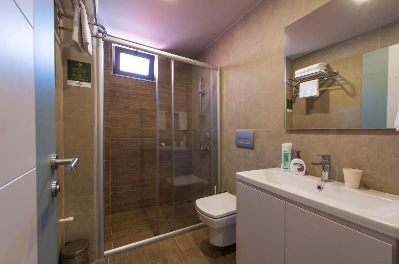 One-Bedroom Apartment (Vintage Suite) image 4