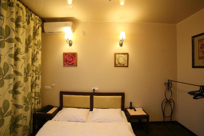 Single Room image 2