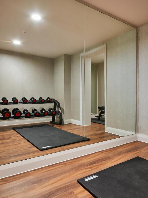 Park Regis Birmingham - image 21