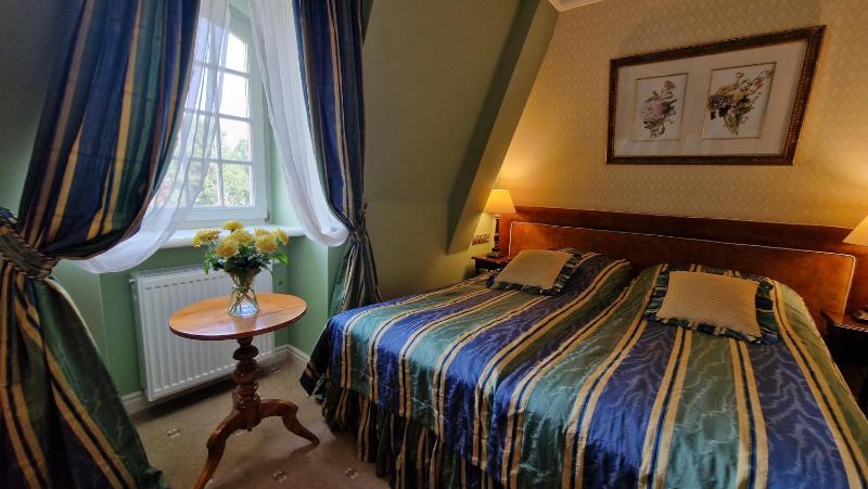 Deluxe Single Room with River View image 1