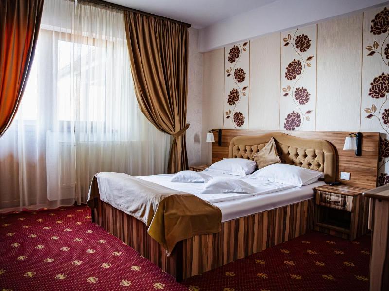 Triple Room image 2