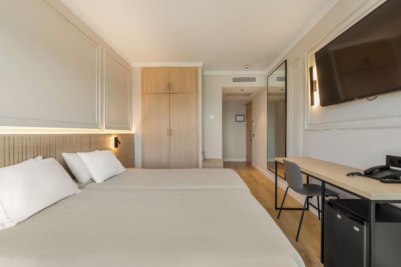 Hotel Miramar - image 40