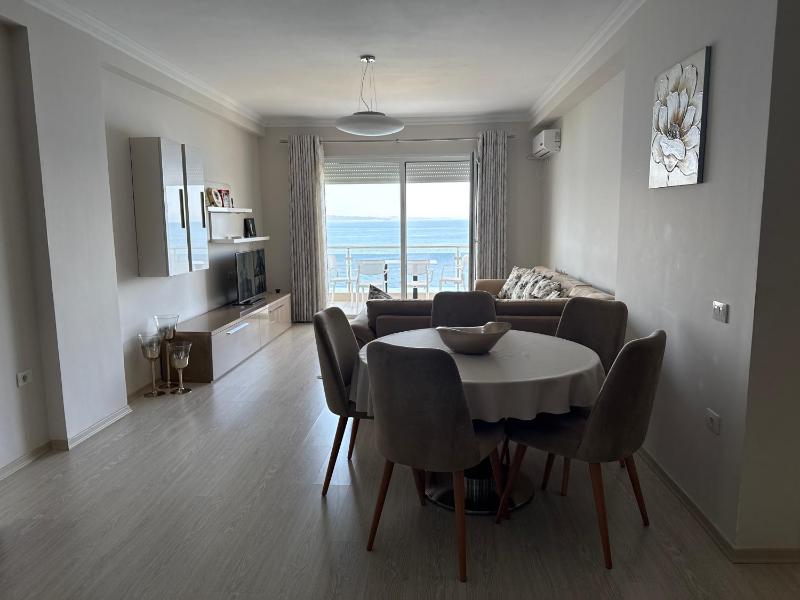 Saranda Sunset Apartament - image 16