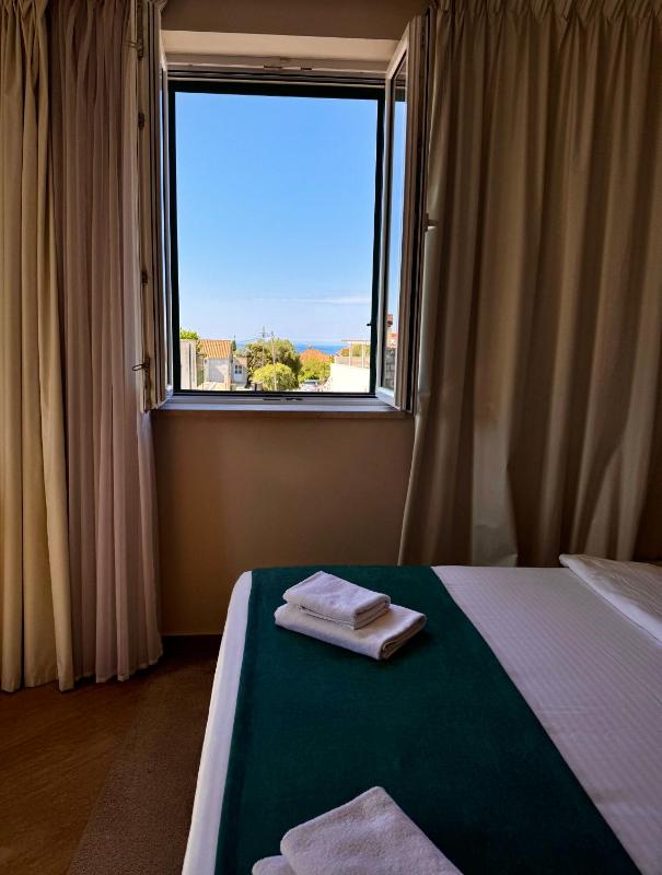 Standard Double Room image 4