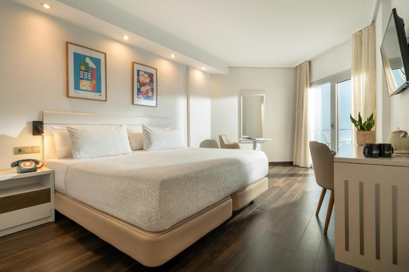 The Innside Room Port View image 1