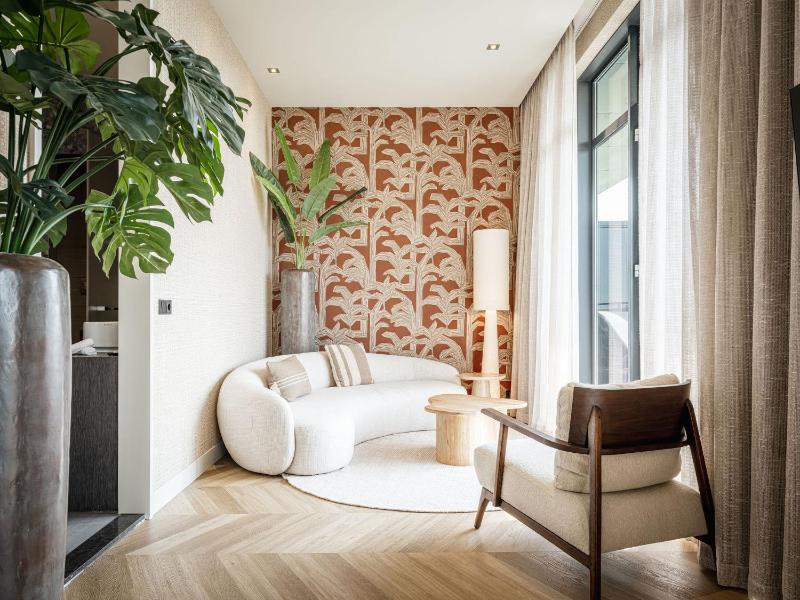 Suite with Sauna image 4