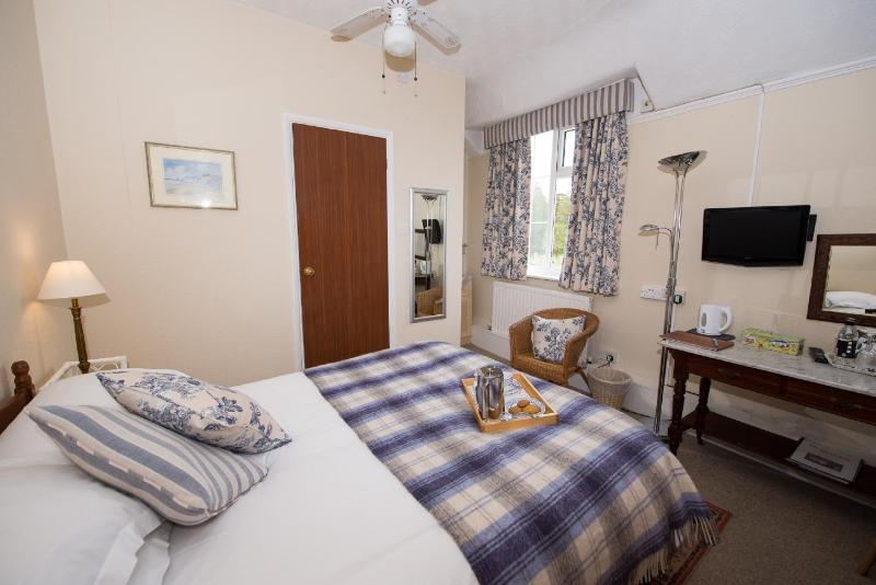 Double Room with Private Bathroom image 3