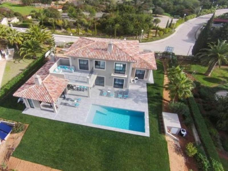 Luxurious Algarve Villa Villa Carvoeiro Lux 5 Bedrooms Private Heatedpool - image 3