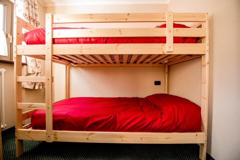 Quadruple Room image 2